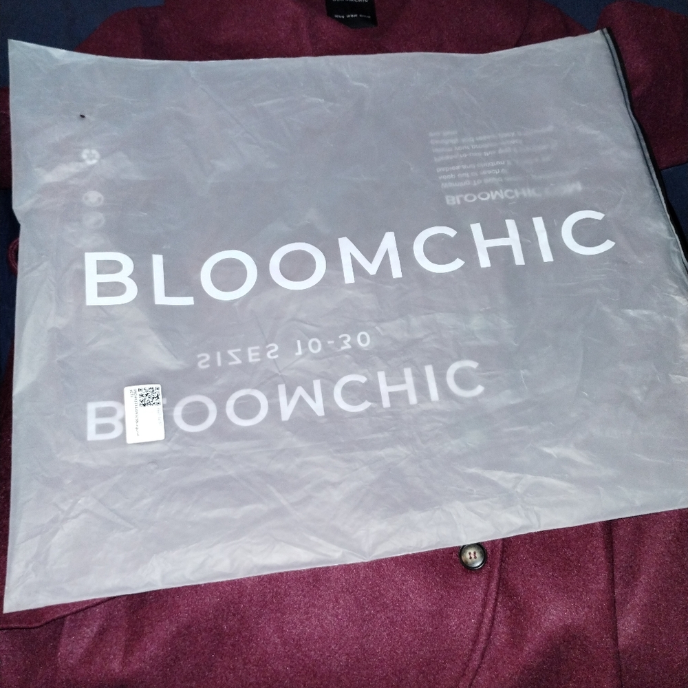 Bloomchic 14-16 size Burgundy Coat NWT - Picture 8 of 10
